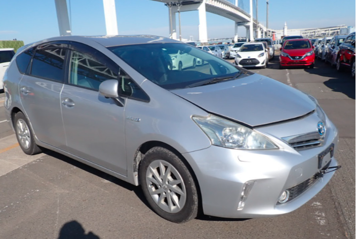 Prius Alpha  G