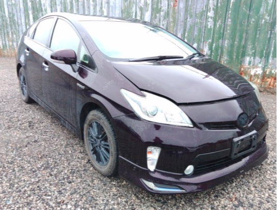 Prius 5d  S