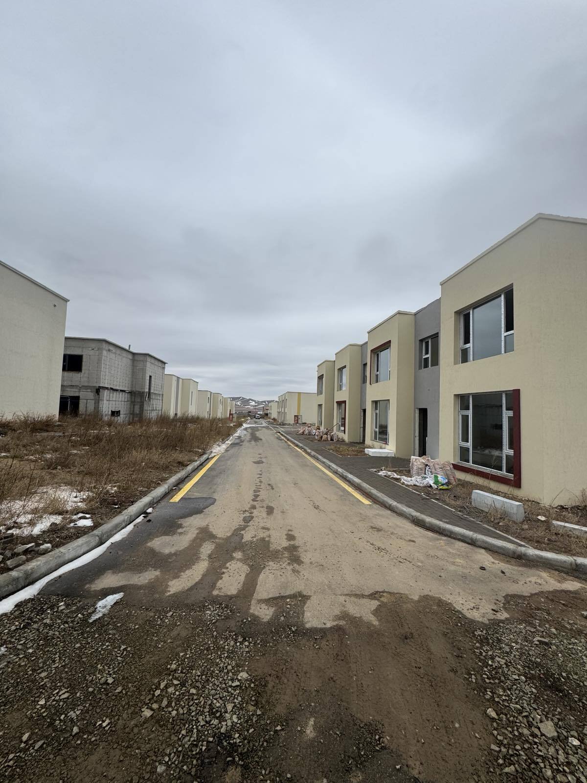 Кувэйтийн ам ......  синглэ, таун хаус  хотхоны барилга