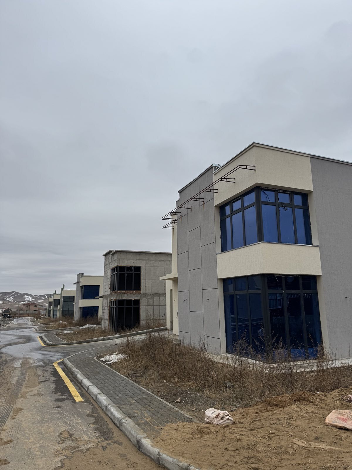 Кувэйтийн ам ......  синглэ, таун хаус  хотхоны барилга