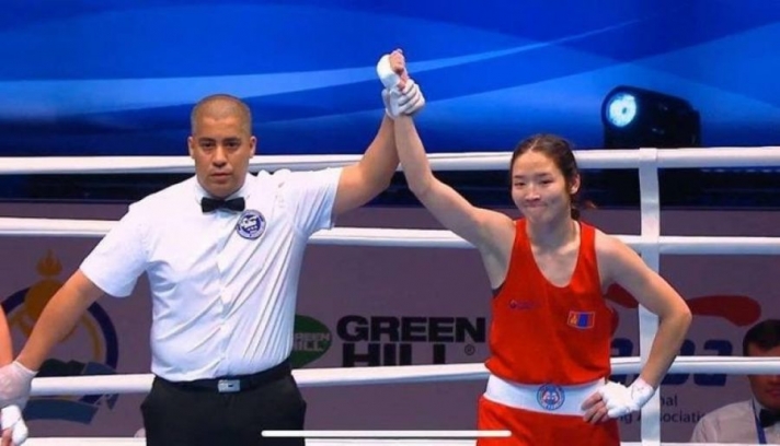 M.Namuun wins gold medal from Cologne World Boxing Cup