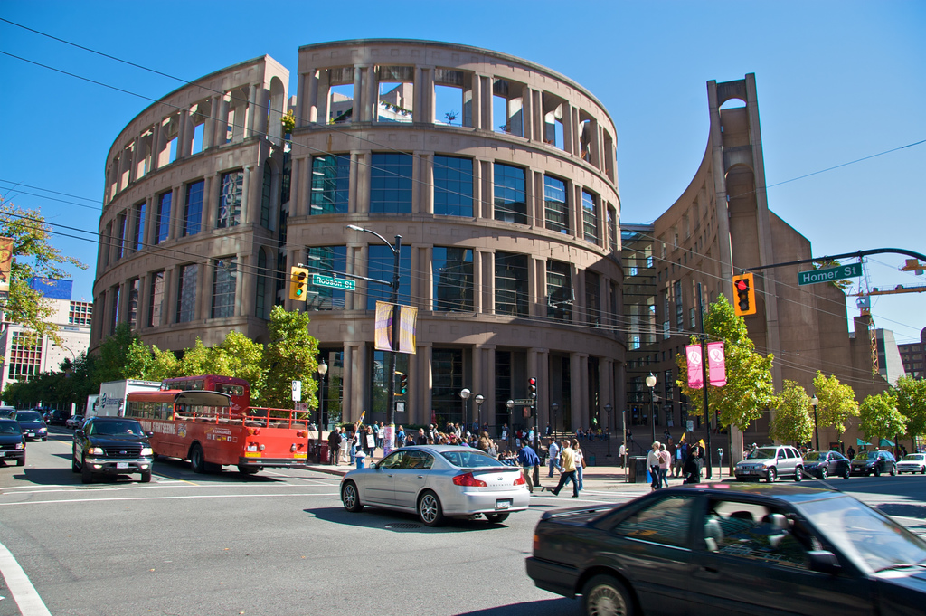 Librarian recommends keeping children’s and central libraries under single roof