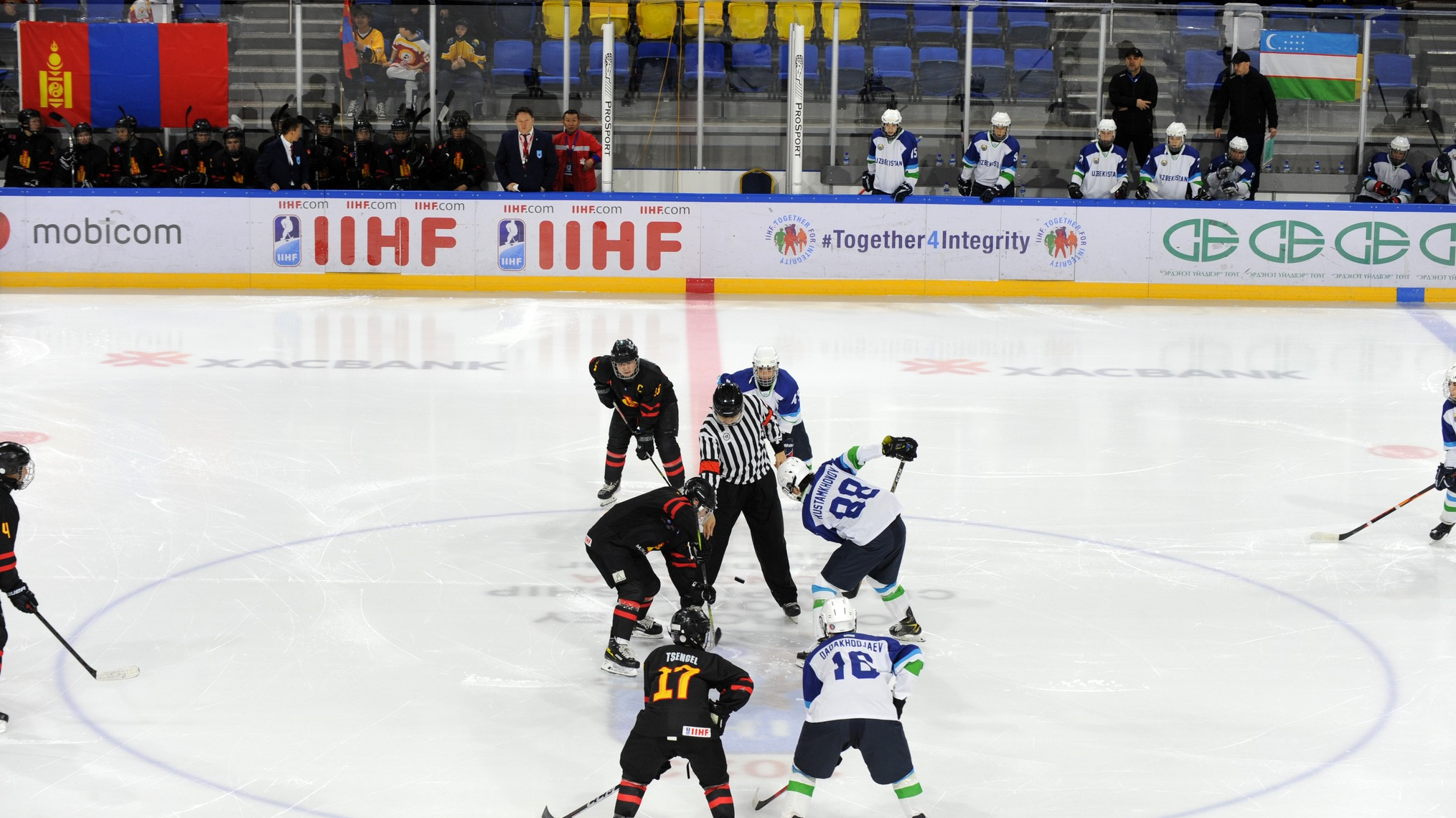Mongolian hockey team to play against Thai team