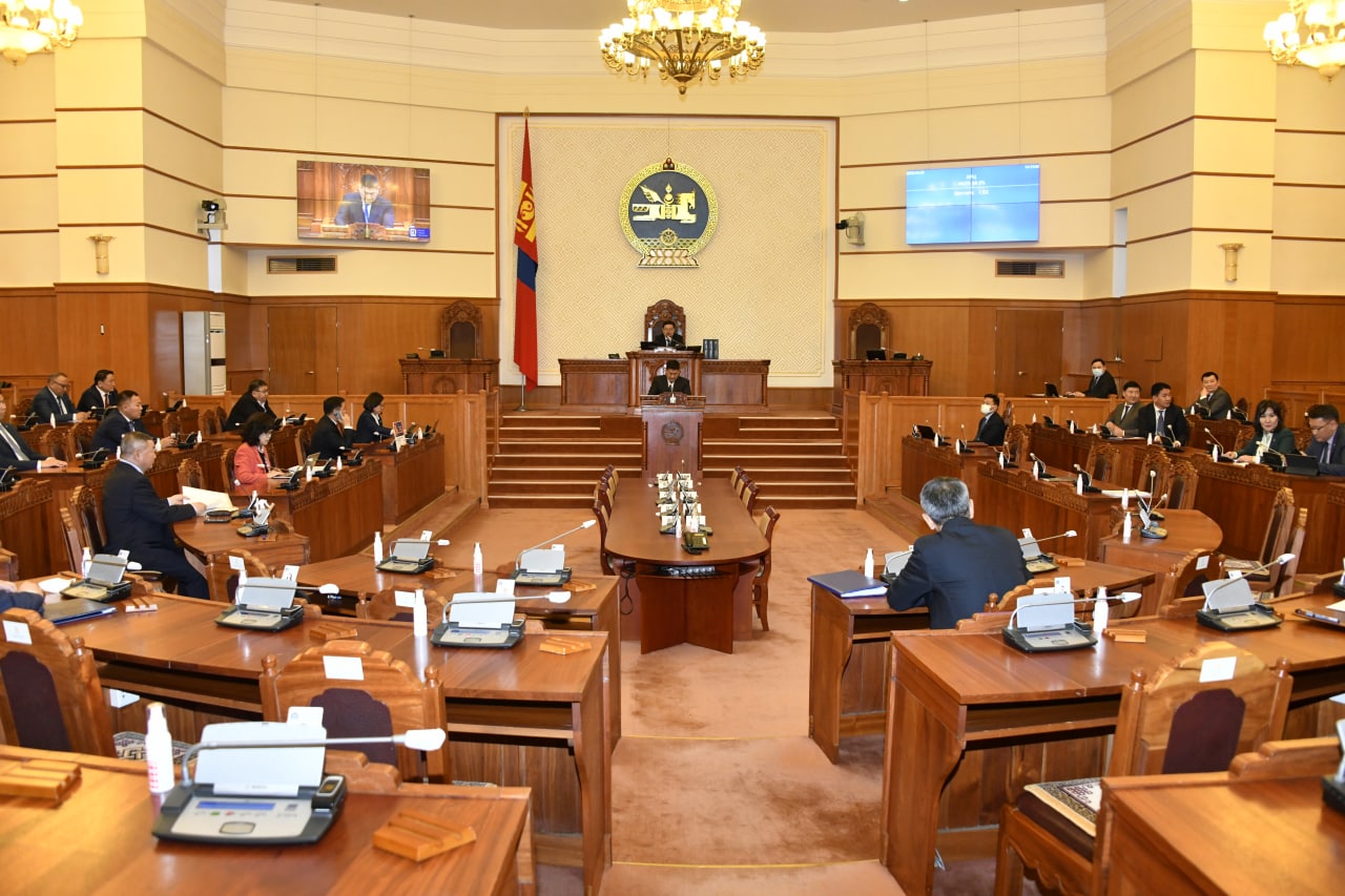 Budget amendment to cancel 33 measures