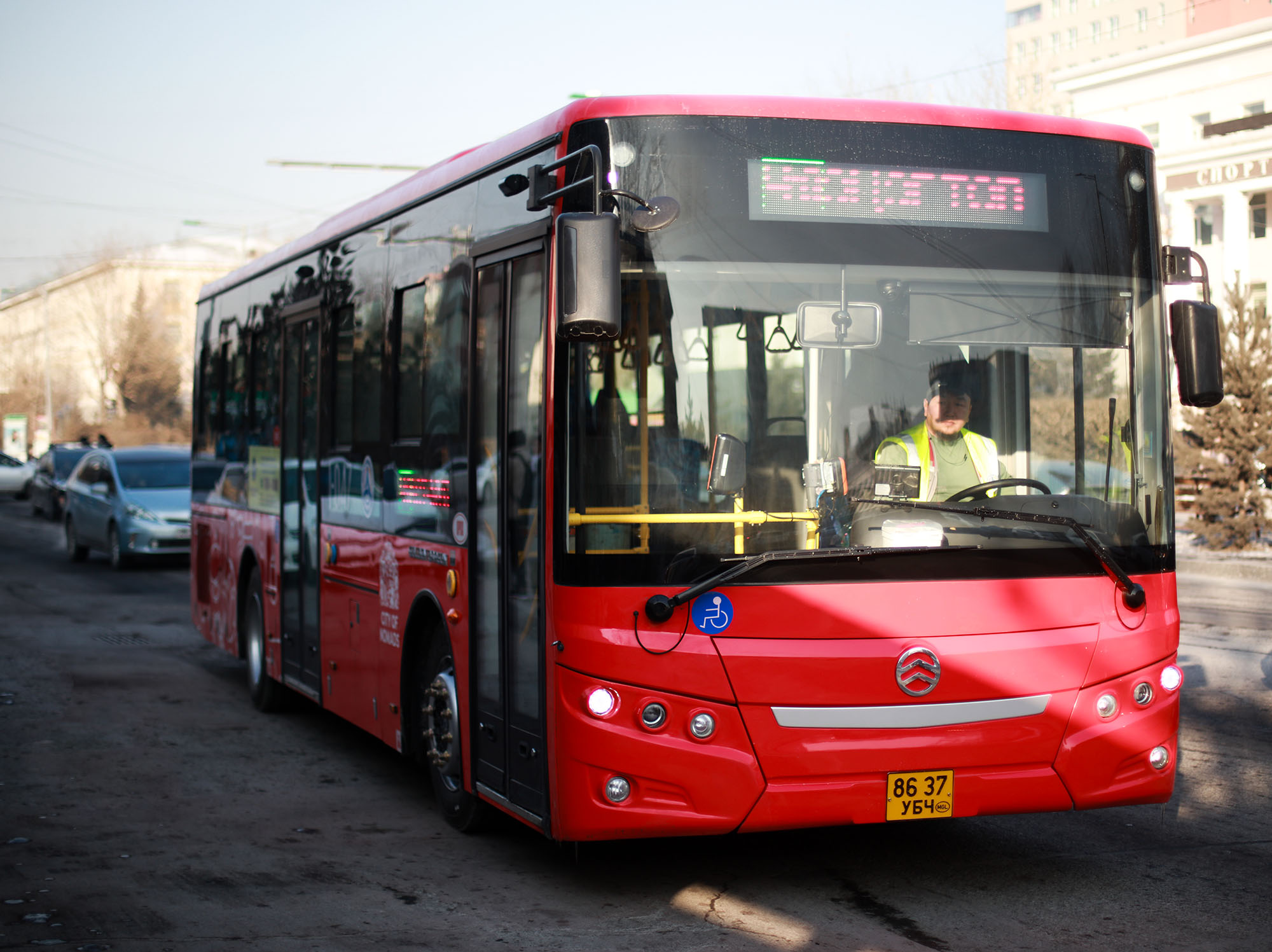 100 new buses to be imported