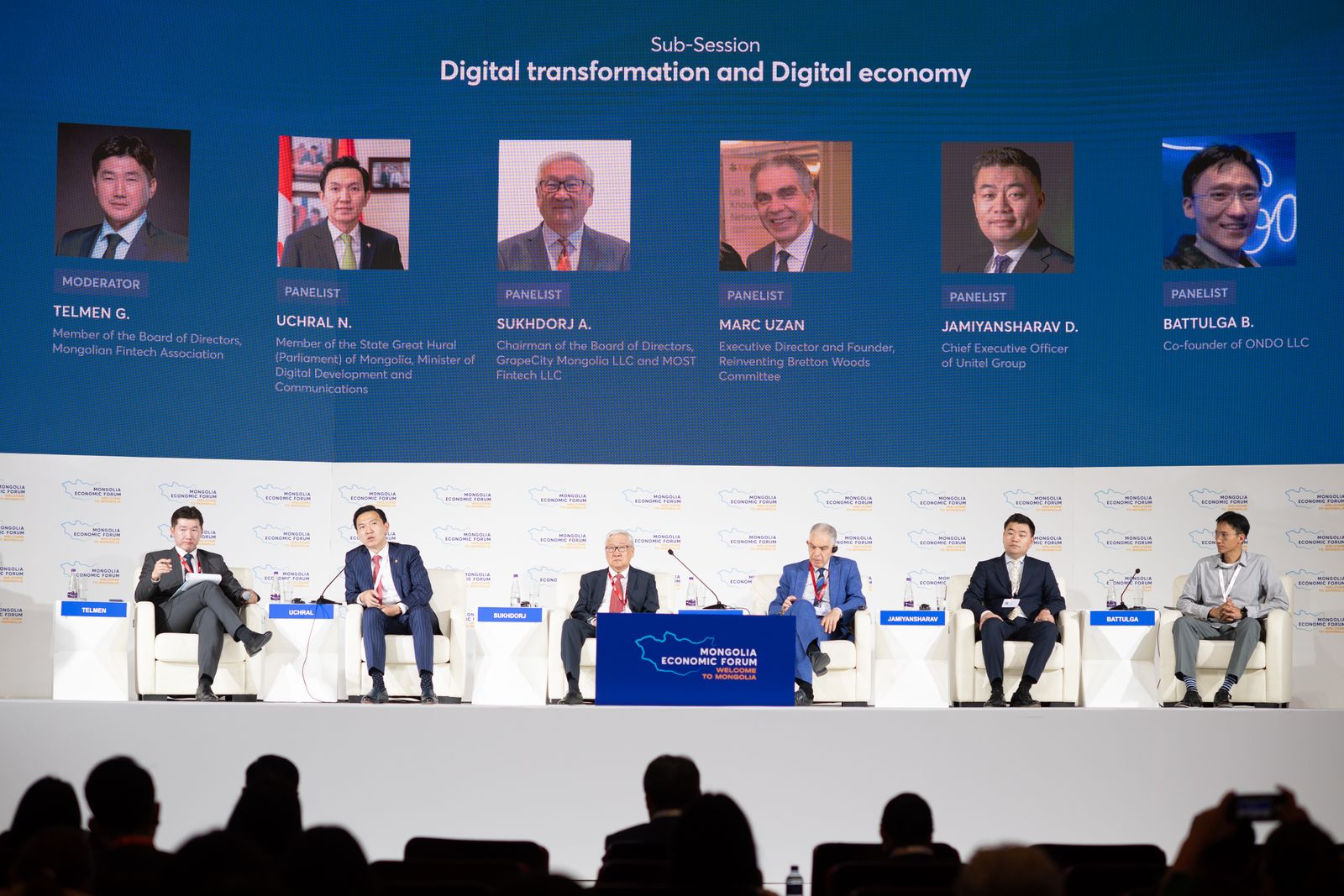 ﻿Economic forum successfully takes place