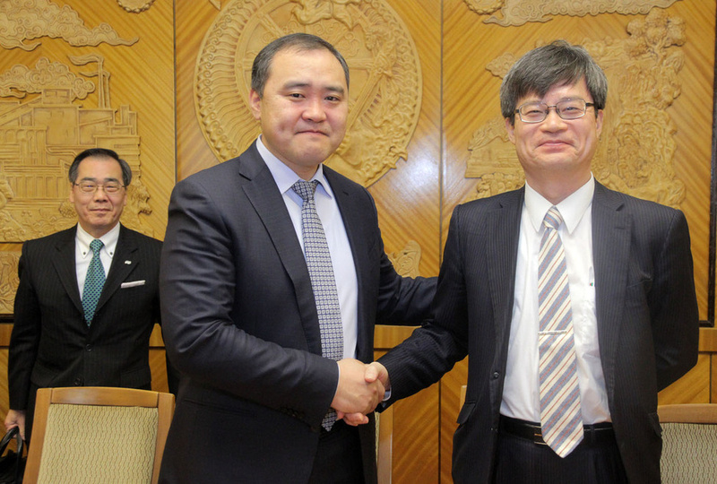 Nobel Prize winner Hiroshi Amano to cooperate with Mongolia in science