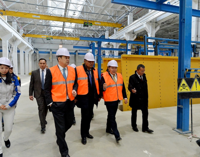 Prime Minister visits the Combine to Build Houses – 1 construction site