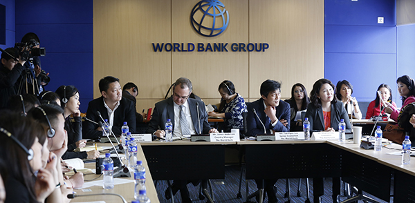 World Bank suggests diversifying the Mongolian economy