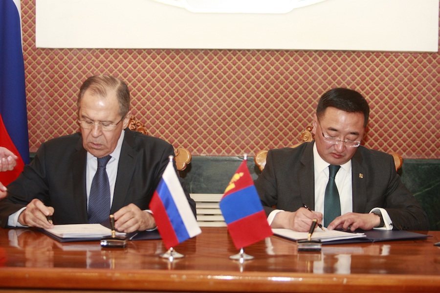 Mongolia and Russia sign mid-term program agreement to develop strategic partnership 