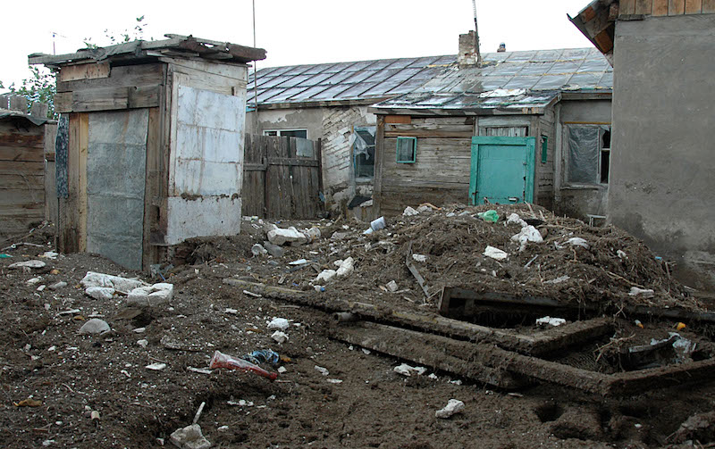 Poor outhouse management increases risk of infectious disease outbreak