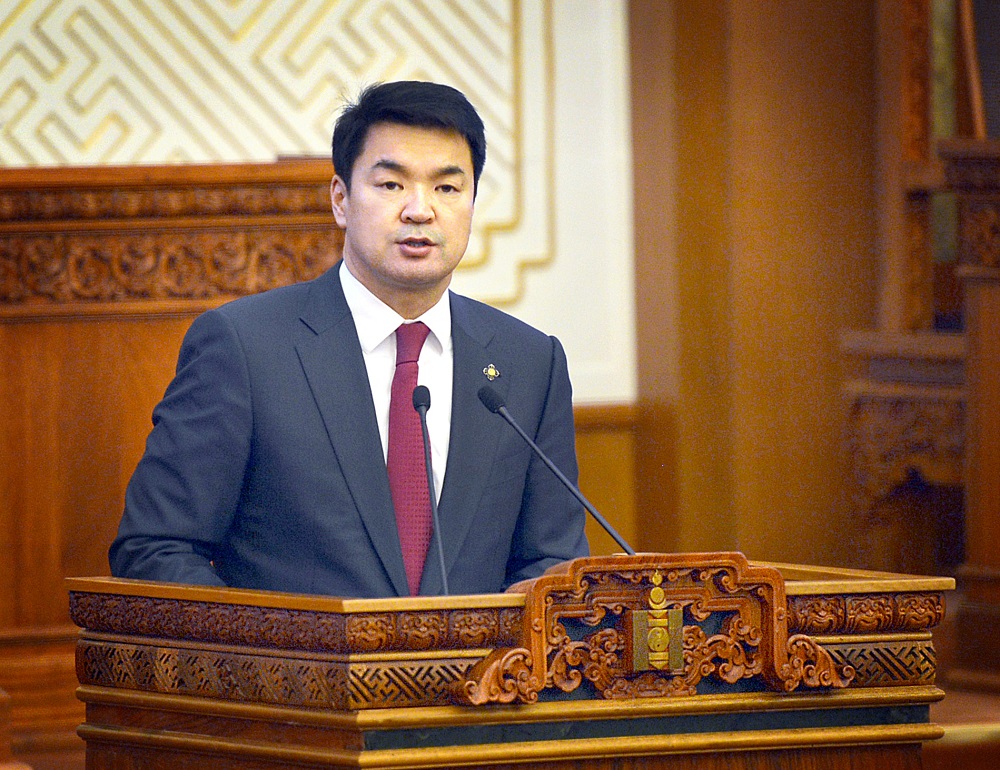 Prime Minister gives an official statement on Mongolia’s debt