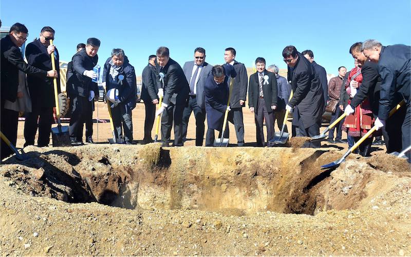 Mongolia’s first highway construction commences 