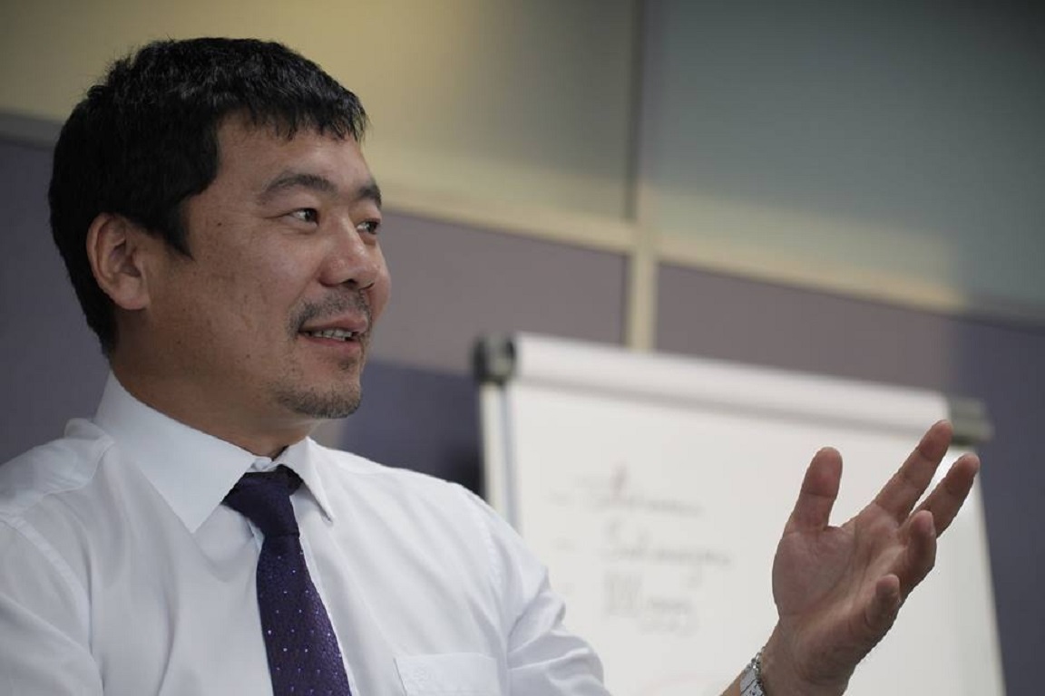 Mongolian economist shares his solution to economic challenges