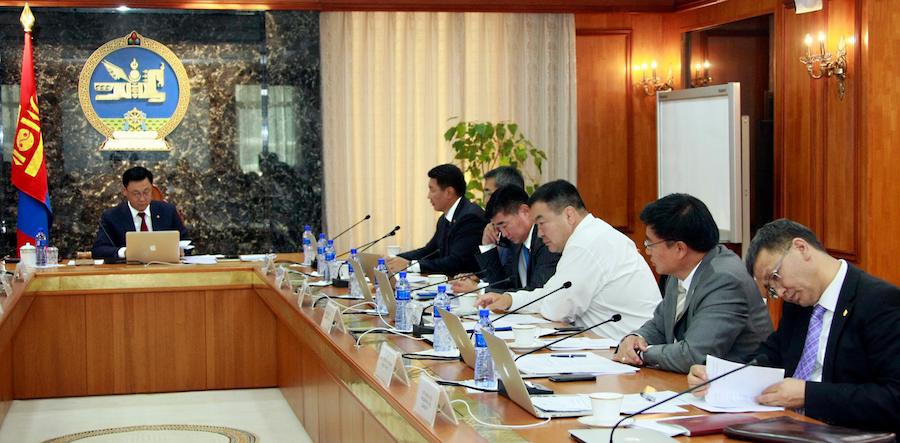 Cabinet reviews winter preparation, healthcare and food programs, and monetary allowance for former President Ts.Elbegdorj