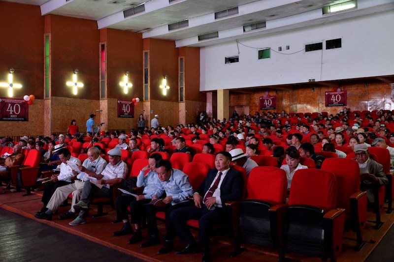 Open discussions on constitutional amendments held in Bayankhongor and Khentii