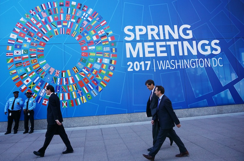 Future of Mongolia’s extended fund facility discussed at 2017 Annual Meetings of the World Bank and IMF