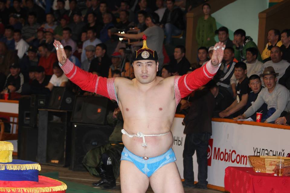 U.Bat-Orshikh won the Mongolian wrestling tournament on the occasion of the Constitution Day