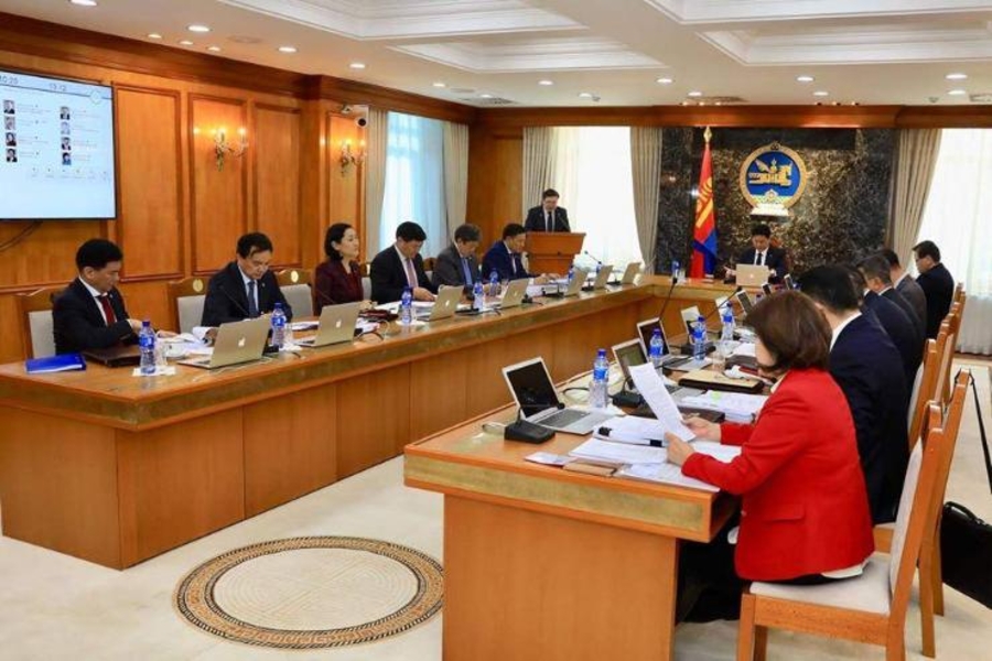 Cabinet reviews infrastructure, energy and oil projects