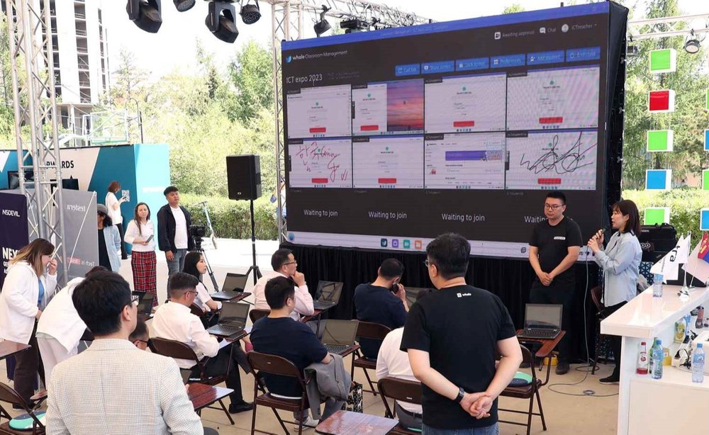 “ICT expo”-ийн хүрээнд “STARTUP SHOWCASE” арга хэмжээ зохион ...