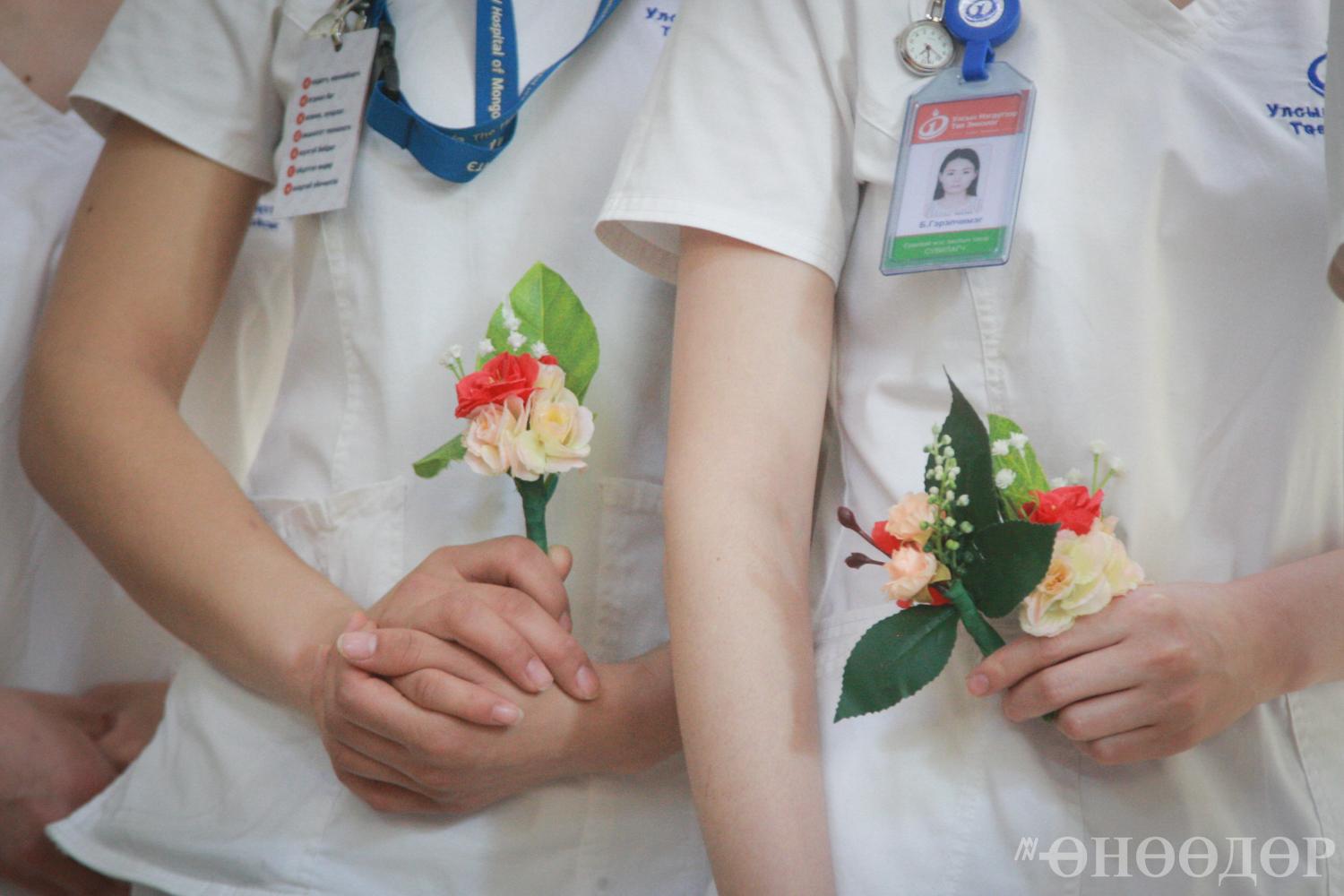 ФОТО: Ариутгалын төв тасаг, нян судлалын лабораторийг шинэчлэн засварлажээ