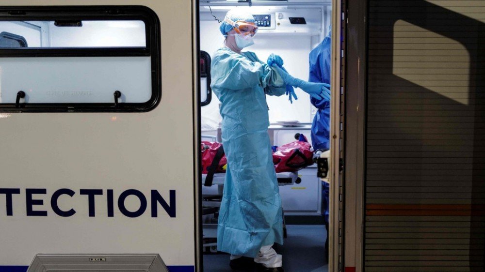 Олон улсад халдвартай өвчтөнийг ингэж тээвэрлэдэг