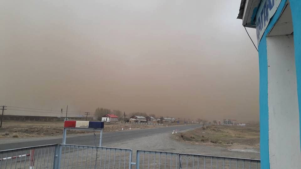 Сүхбаатар, Хэнтий чиглэлийн замыг хаалаа