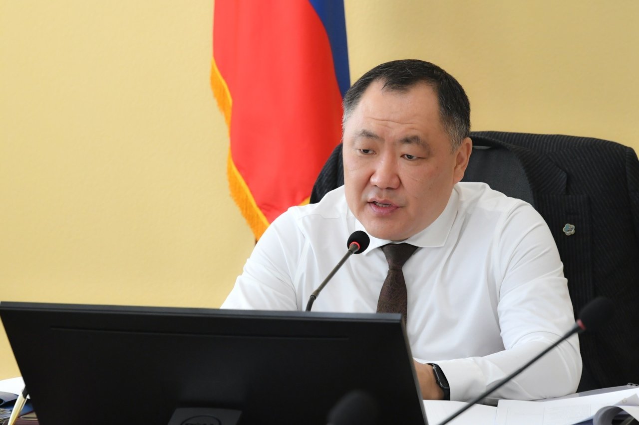 Тувагийн тэргүүний биеийн байдал дунд зэрэг байгаа гэв