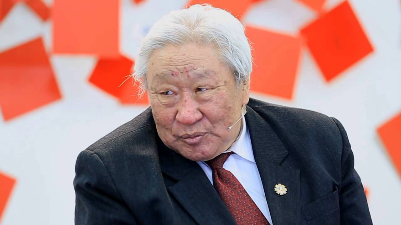 Д.Бямбасүрэн: Олон жил тууштай тэмцэж яваа улс төрийн шинэ хүчнүүдийг дэмжих цаг болжээ