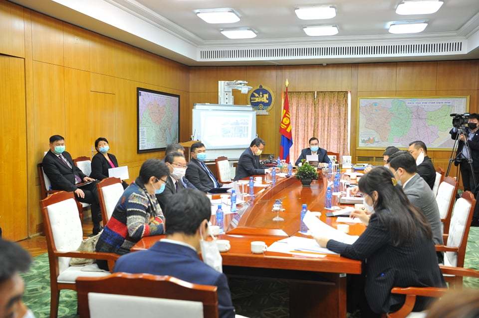 УОК: Аж ахуй нэгжүүдийн үйл ажиллагааг 00.00 цаг хүртэл сунгахаар судалж байна