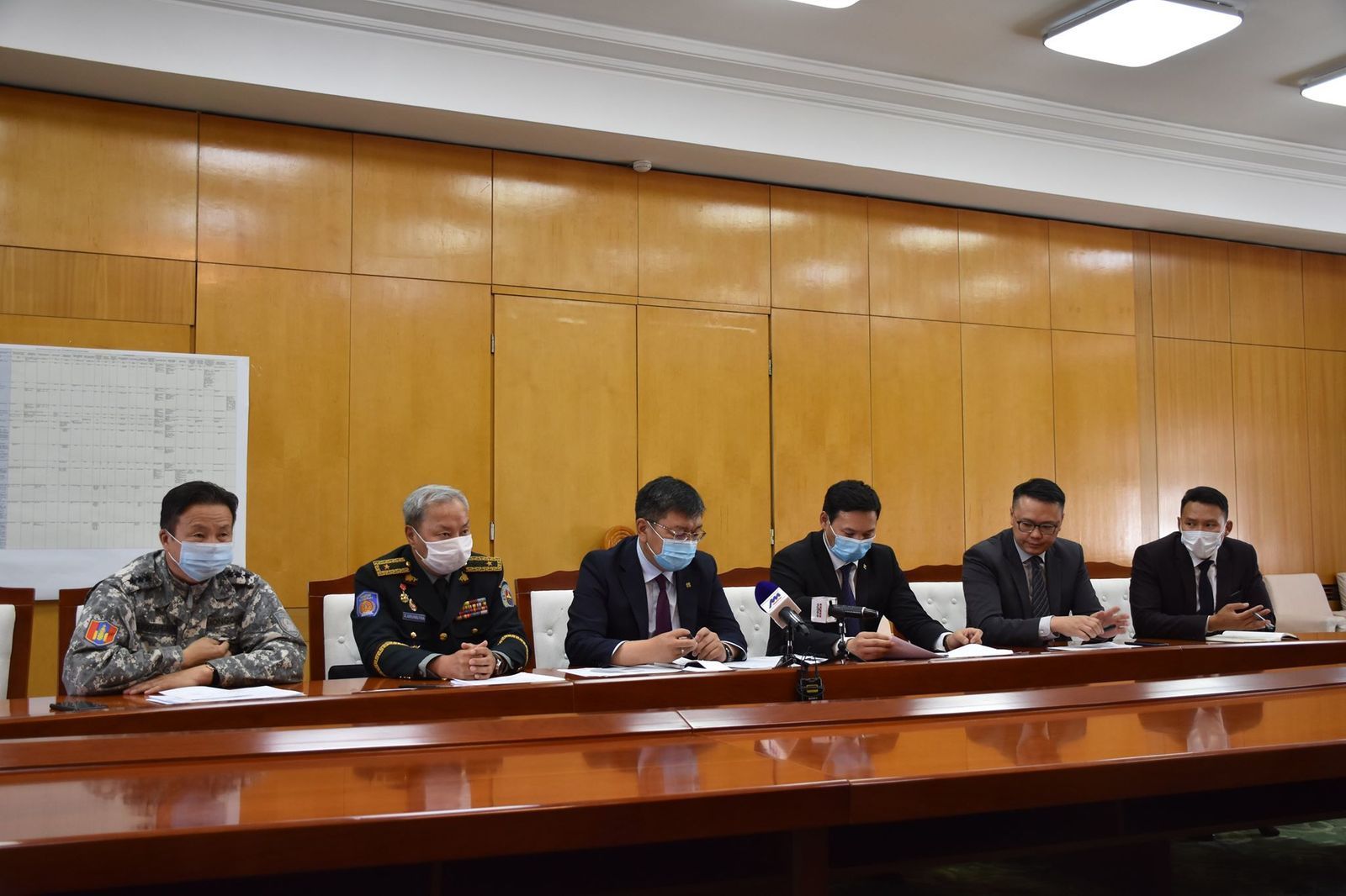 Сөүл, Австралийн нэмэлт нислэгээр 690 иргэнийг татан авна