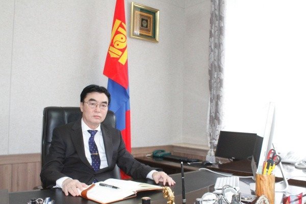 Татварын мөнгөөр тансаг орон сууцаа засуулсан БХЯ-ны ТНБД асан Б.Батсайхан