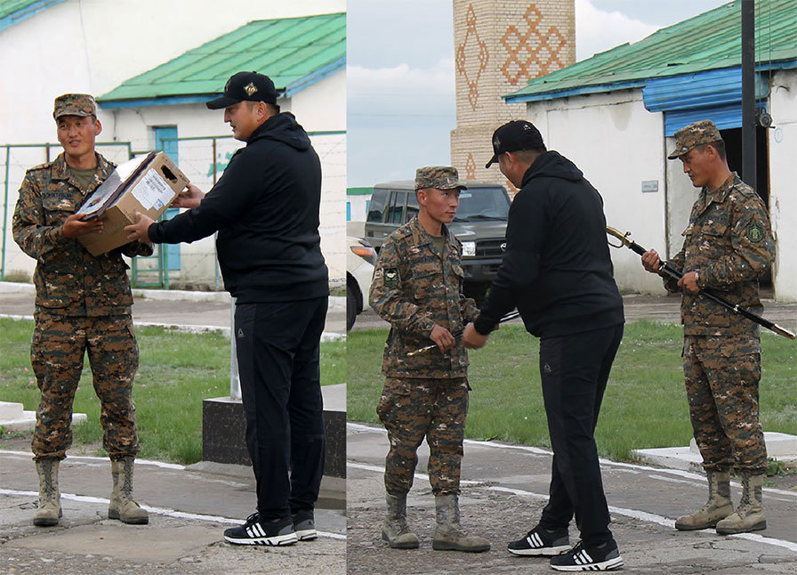 Энх цагийн эгэл баатрууд