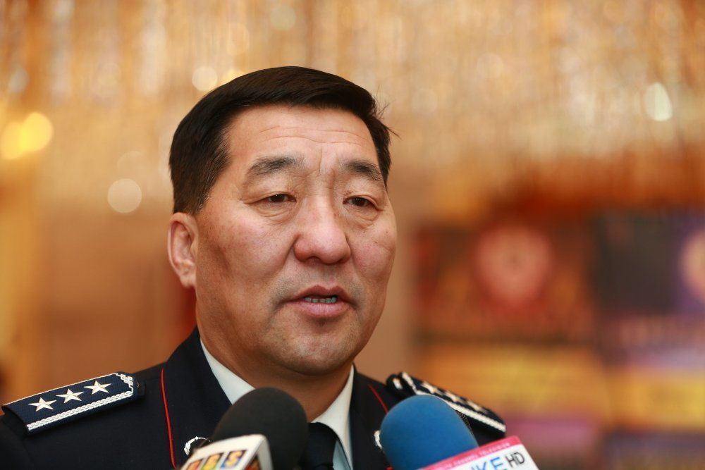 Ж.Амгалан: Ажлын таван өдөр автомашиныг тэгш, сондгойгоор явуулъя