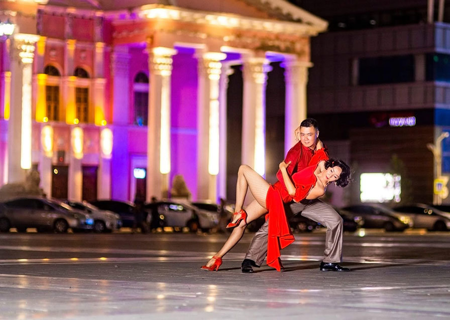 Ш.Ням: Аргентин танго хүндэтгэл, мэдрэмжийн урлаг