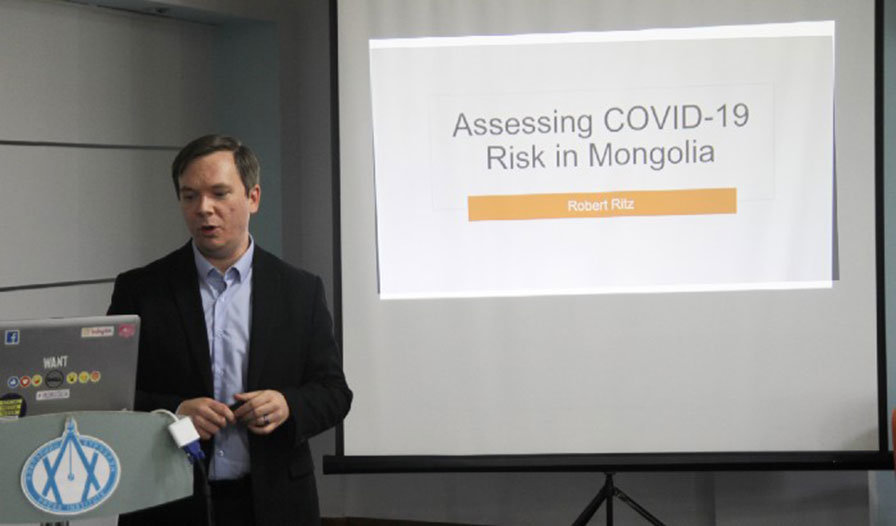 Дата шинжээч: “COVID-19”-ийн нэг тохиолдол 20 хоногт 148 хүнд халдах магадлалтай