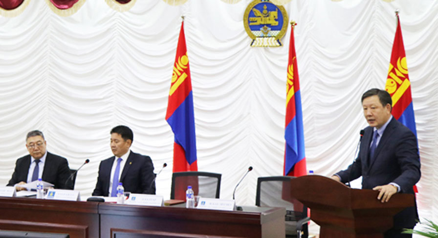 Л.Халтар: Төмөр замын 2700 мэргэжилтэн бэлтгэнэ