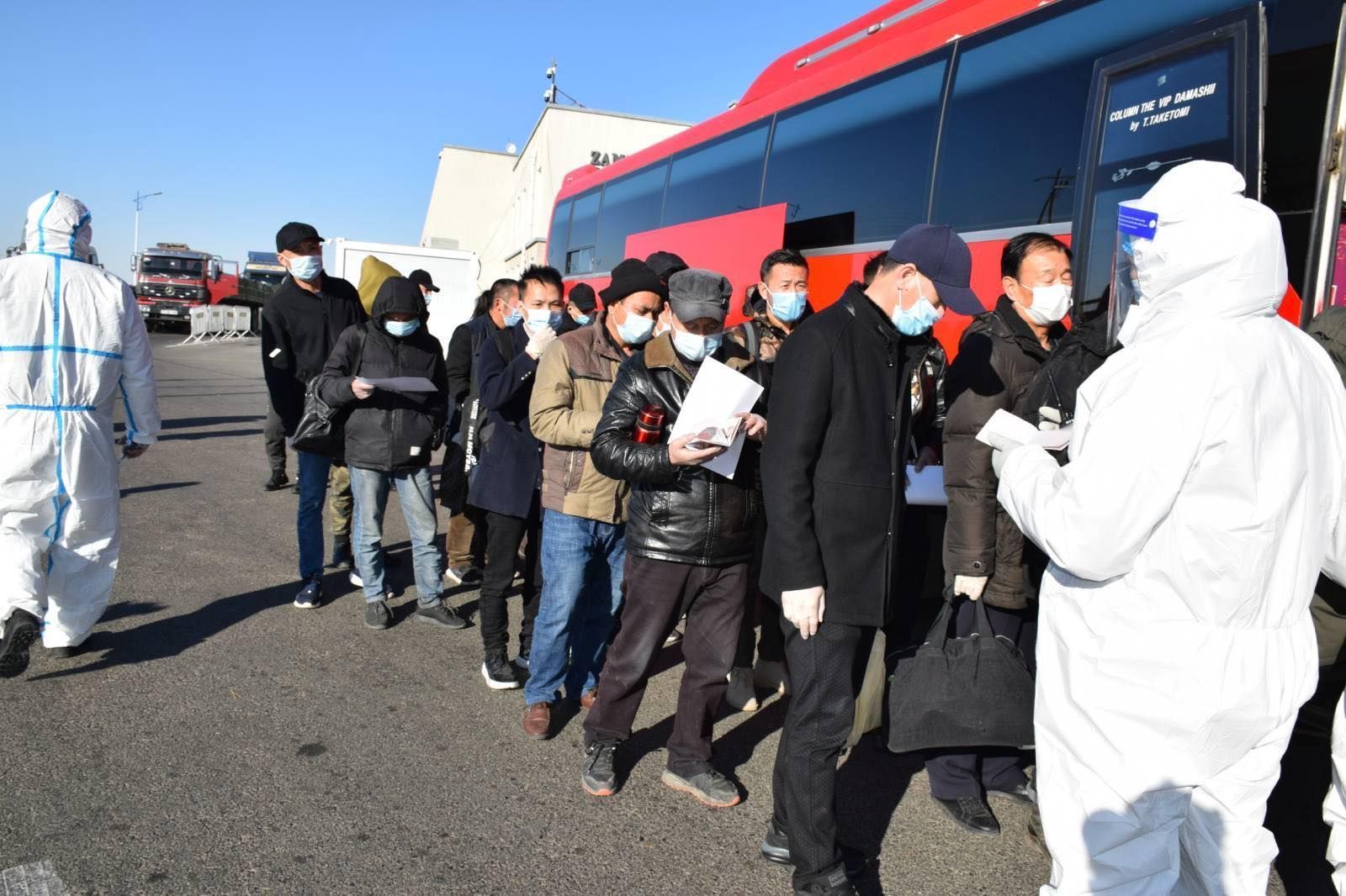 БНХАУ-ын 33 иргэнийг албадан гаргав