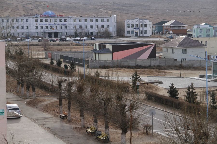 Б.Азжаргал: Аймгийг долоон хэсэгт хувааж захиалгаар түлш, хүнс хүргэнэ