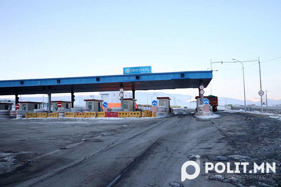 24 цагийн хугацаанд товчоодоор 1128 автомашин нэвтэрчээ