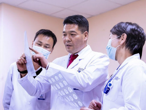 Т.Мөнхсайханы халааг С.Энхболд авна