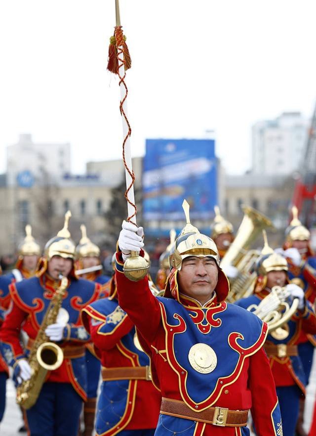 Зэвсэгт хүчин 100 жилийн ойгоо хэрхэн тэмдэглэх вэ?