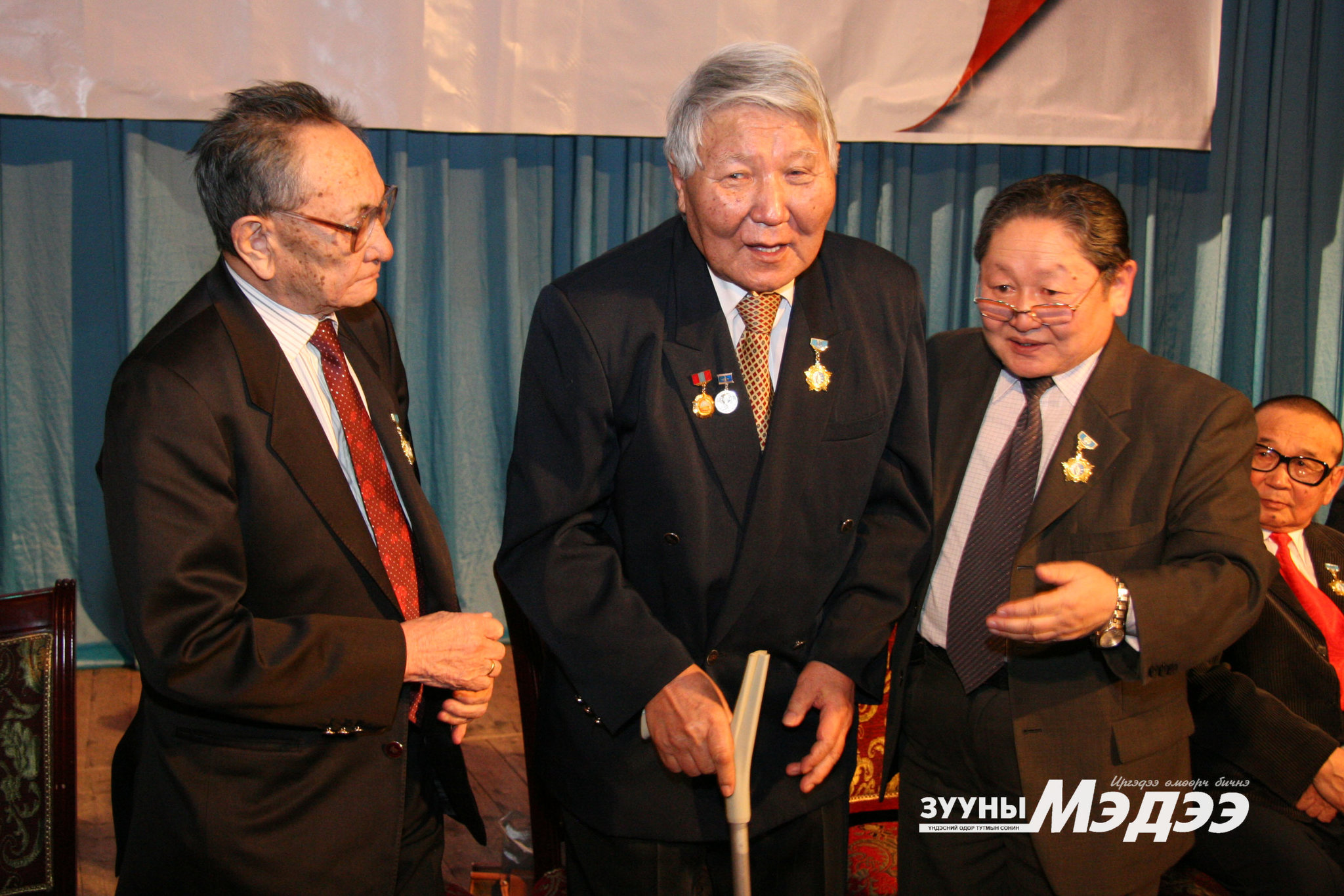 Онцлох фото:Үндэсний сэтгүүлзүйн ойд