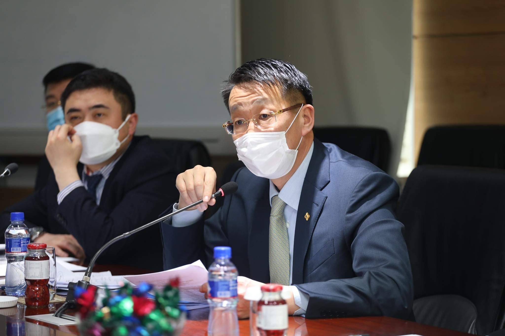 Л.Энх-Амгалан:Нэг хоногийн өмнө ч гэсэн сурагчдын хоцрогдлыг арилгах хүсэлтэй байна