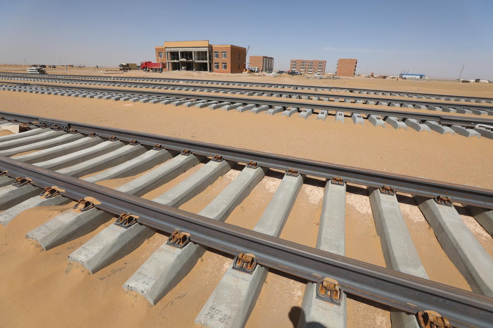 Л.Оюун-эрдэнэ: Тавантолгой-Гашуунсухайт чиглэлийн төмөр замыг ирэх оны долдугаар сард ашиглалтад оруулна