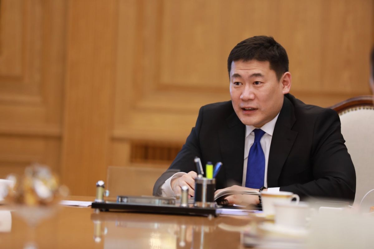 Л.Оюун-Эрдэнэ: Оффисоо орон нутагт байгуулвал илүү дэмжинэ