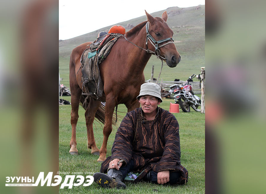 Элдэвтэй эр буюу малчин Э.Лхагвадорж