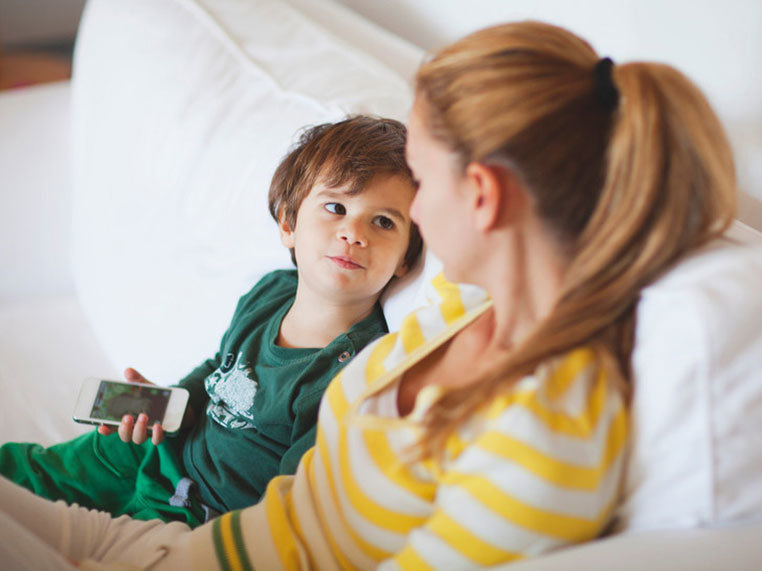 Хүүхдийг яаж “үгүй” гэж хэлж сургах вэ. Энэ нь яагаад тийм чухал вэ?