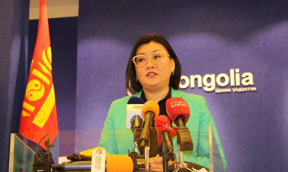 А.Ариунзаяа: Хөгжлийн бэрхшээлтэй иргэд үнэмлэх авах, сунгуулах үйлчилгээ “E-Mongolia”-д орсон