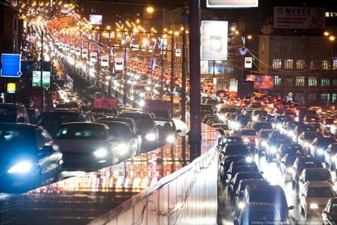 Ерөнхий боловсролын 63 сургуулийн хичээл эхлэх, тарах цагийг өөрчлөхөөр болжээ